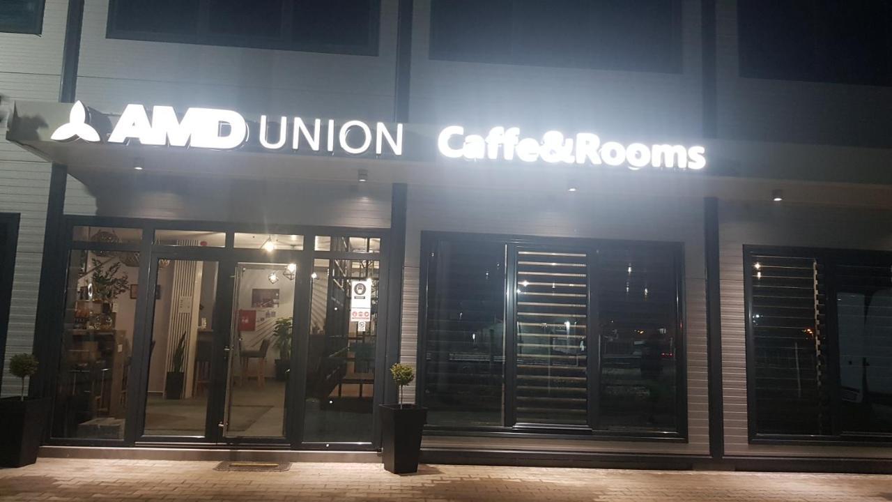 Amd Union Caffe & Rooms Krusevac Exterior photo